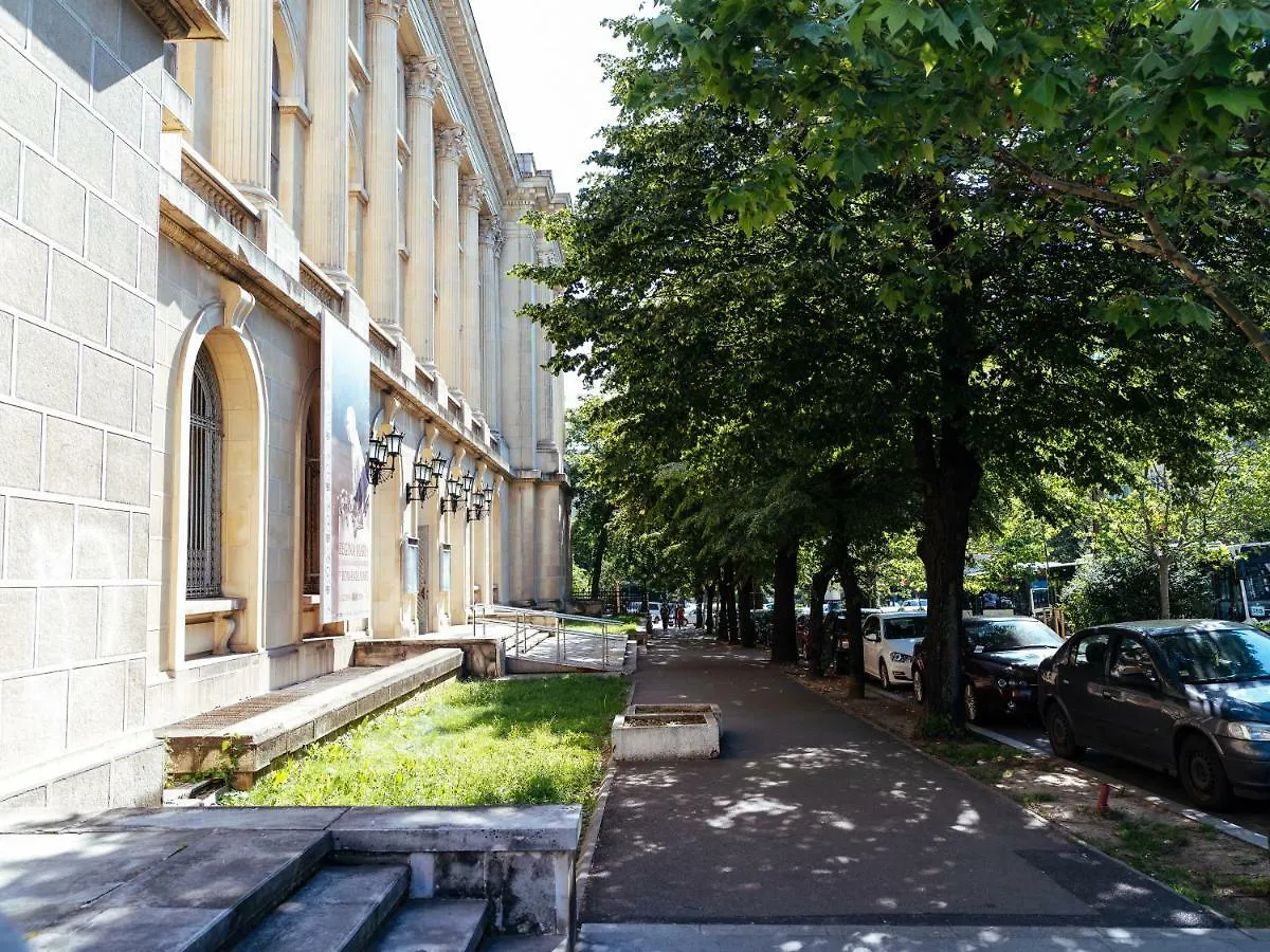 Romanian Atheneum Apartment Bucarest Rumanía